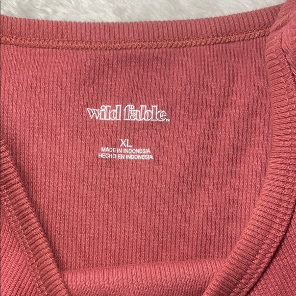 Wild Fable Pink Crop Tank Top Fitted - Picture 2 of 5